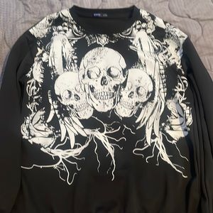 skull long sleeve shirt